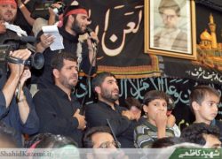 عکس/شهید کاظمی در حال عزاداری