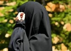 حجاب؛ عامل تقویت عزت‌نفس یا محدودیت روانی؟